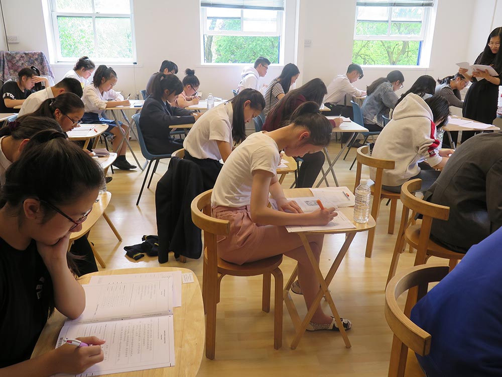Chinese-Speaking-Exam-Service-National-GCSE-exam-time